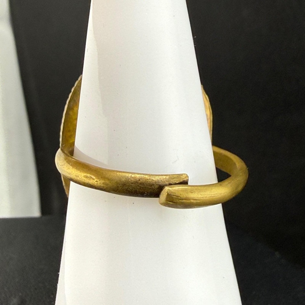 Vintage Coral Ring Brass Tibetan Buddha Ethnic Size 8 - Picture 9 of 15